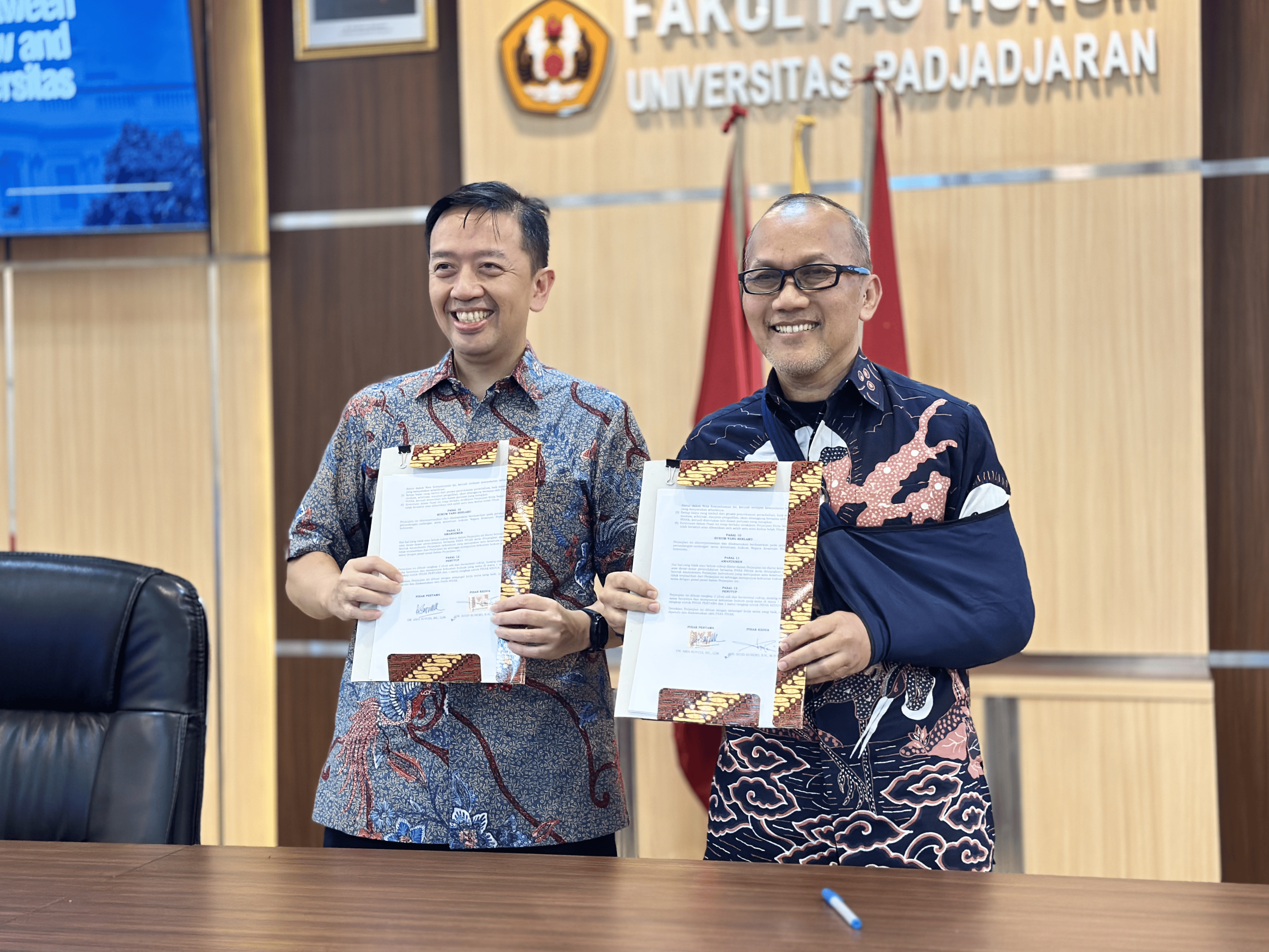 Kolaborasi Wujudkan Tridharma Perguruan Tinggi, Jentera dan FH Unpad Jalin Kerja Sama
